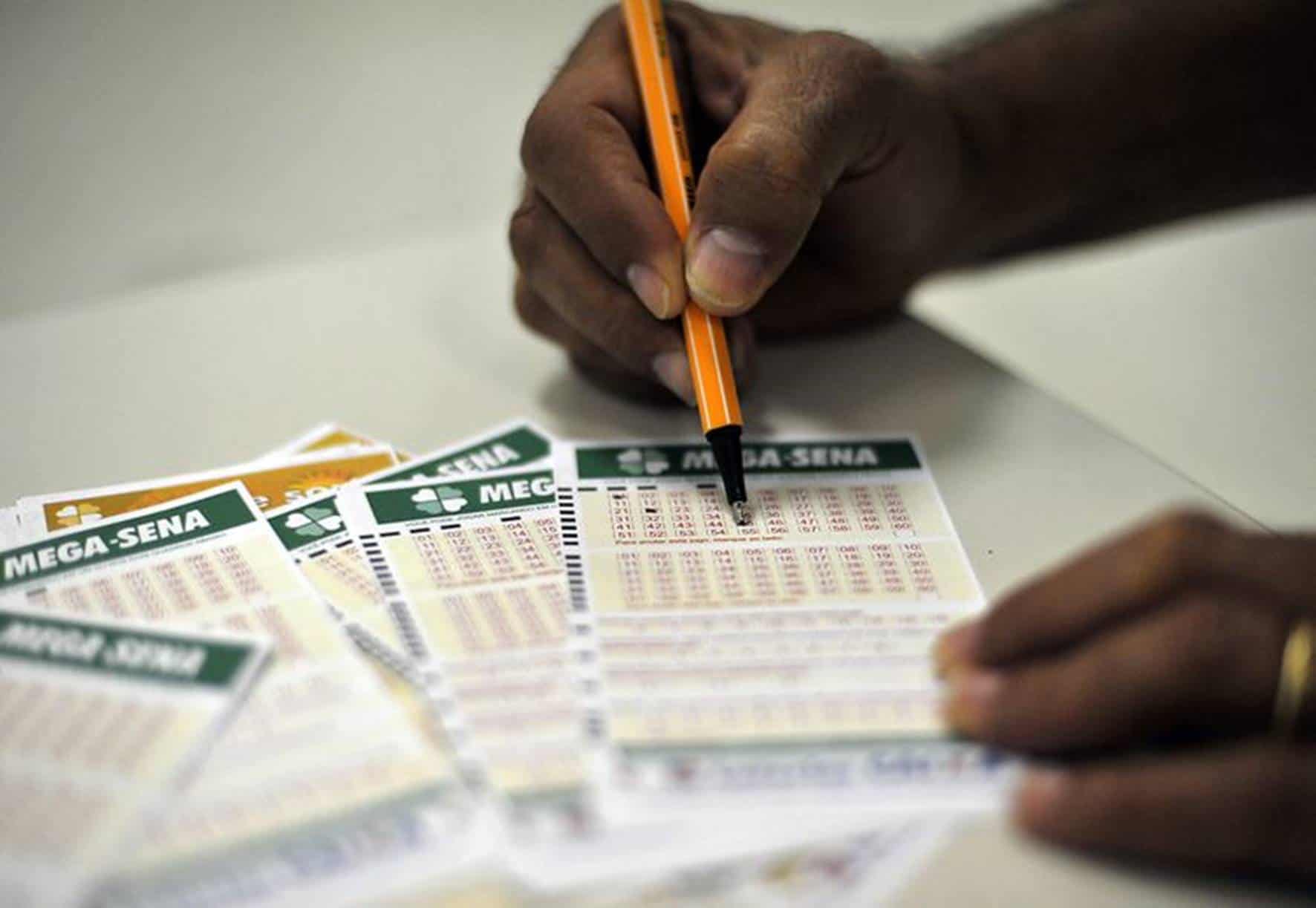 ACUMULOU: Próximo sorteio da Mega-Sena vai pagar mais de 150 milhões