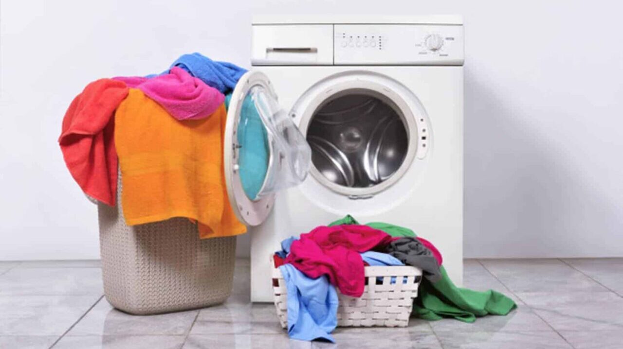 12 dicas INFALÍVEIS que serão úteis na hora de lavar a roupa