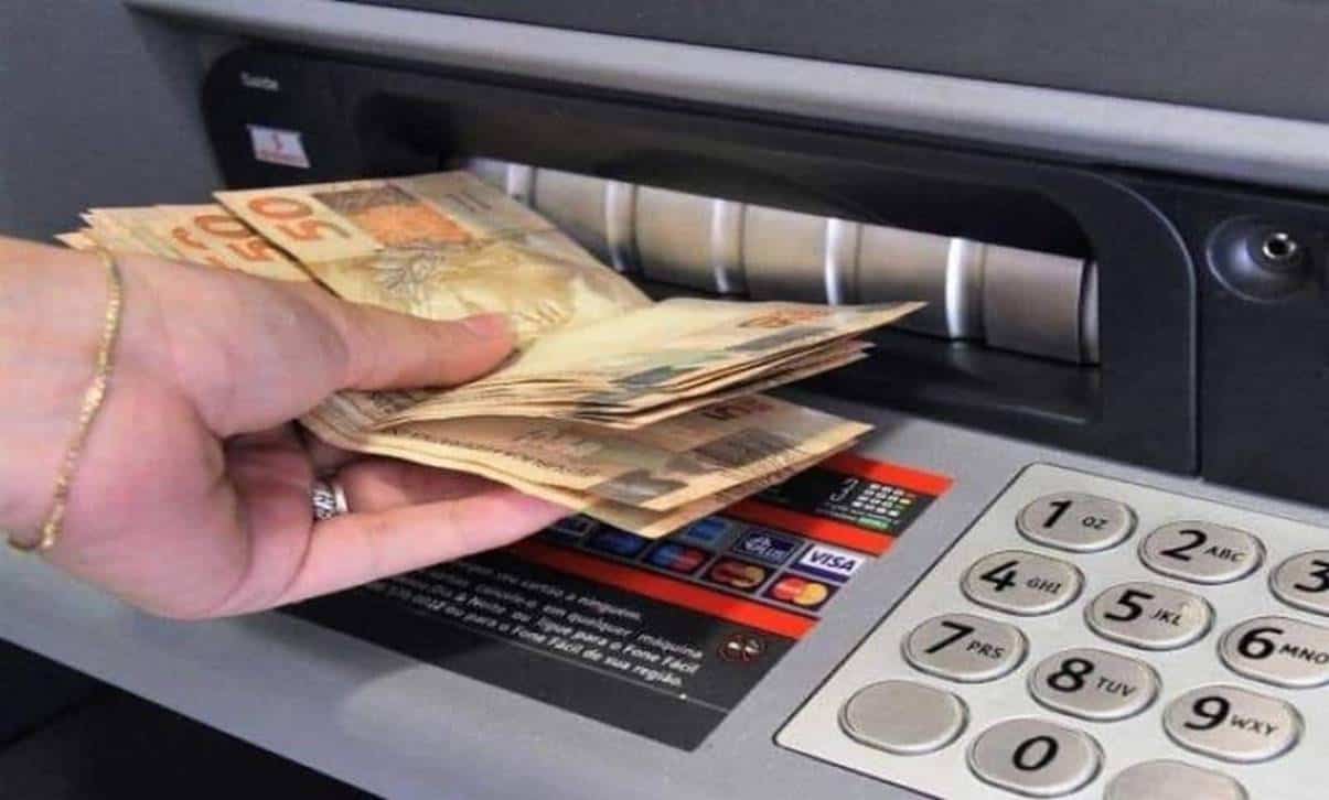 13º dos aposentados INSS pode ser antecipado de novo