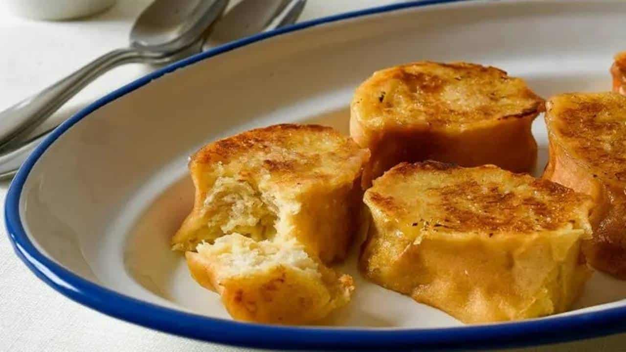 Prepare deliciosas torradas super diferenciadas usando pães dormidos