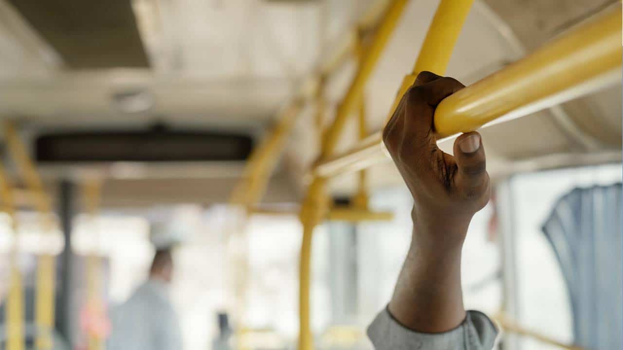 NÃO ESQUEÇA: Projeto cria vale-transporte para pessoas de baixa renda e desempregados