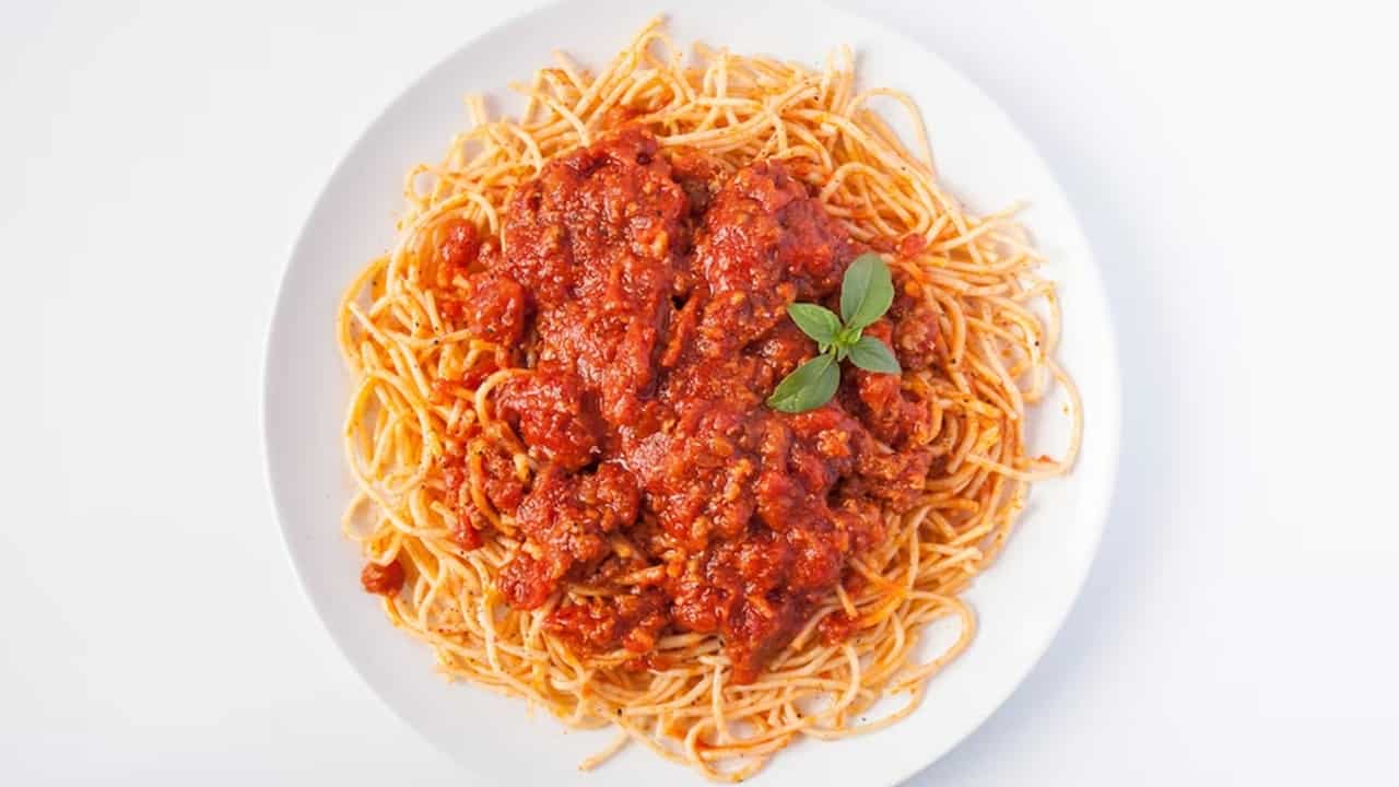 Este molho bolonhesa é perfeito para suas receitas de massas