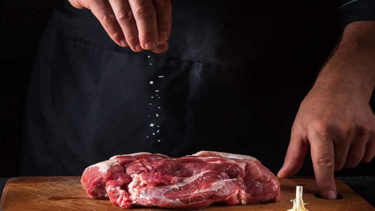Qual é O MELHOR amaciante de carne caseiro? Esta é a melhor opção para seus pratos