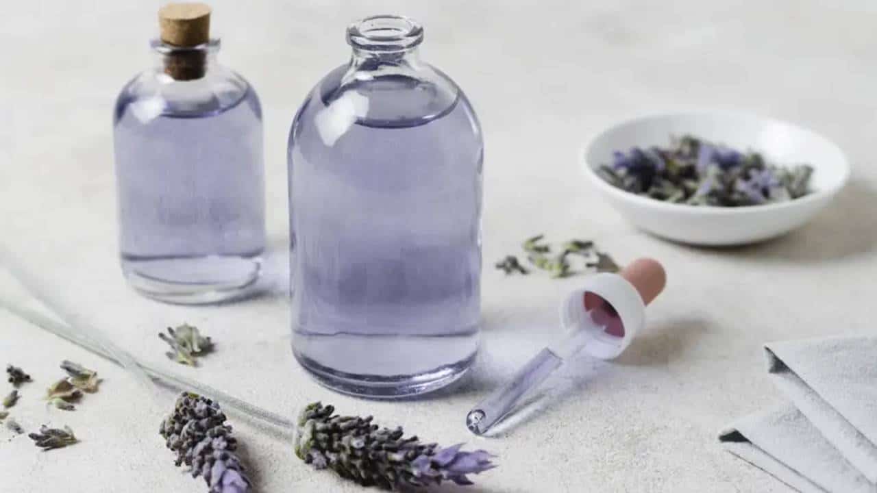 FAZER perfume com óleos essenciais é fácil! 3 receitas ultra-simples