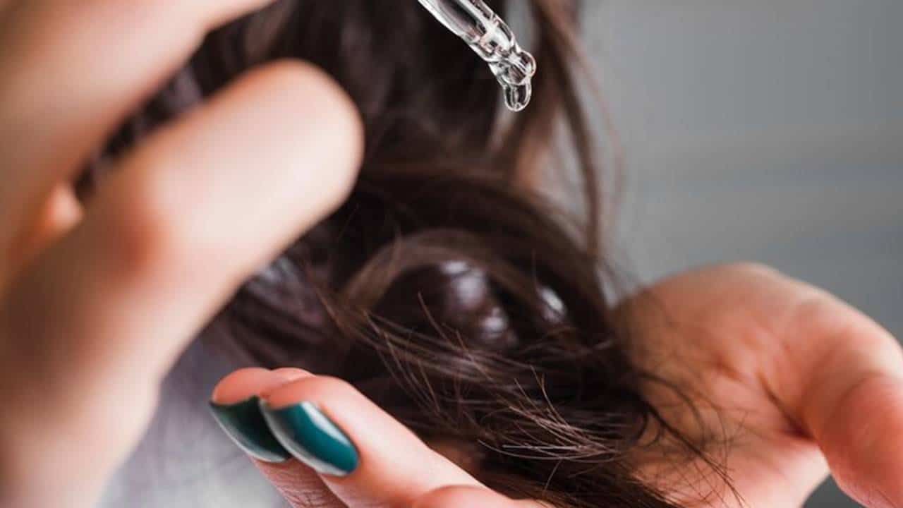 Descubra os benefícios e como usar Pantenol no cabelo