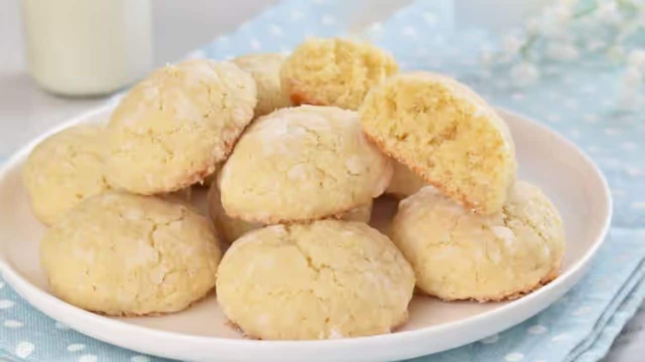 Biscoitos de coco macios, ultra deliciosos e sem manteiga