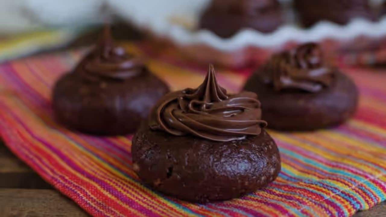 Cookies de chocolate sem assar: Uma delícia rápida e fácil
