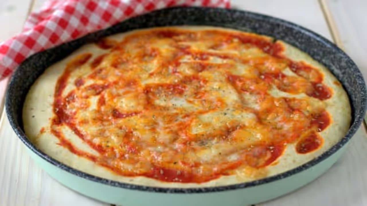Pizza de liquidificador: Receita que fica pronta em 5 minutos!