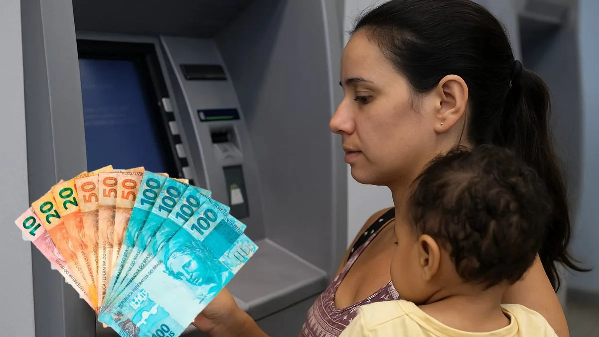 Novo Projeto quer dobrar valor do Bolsa Família no fim do ano: veja quem pode receber