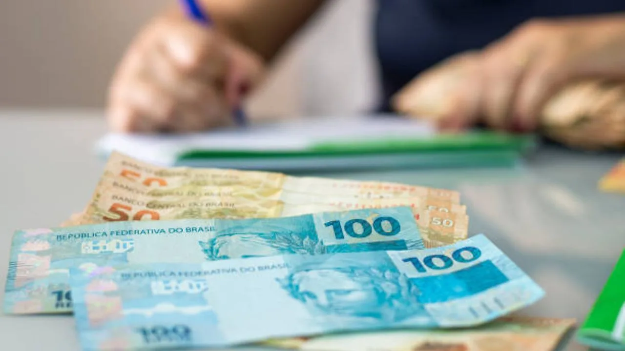 Novo lote de dinheiro esquecido: saiba se você tem direito!